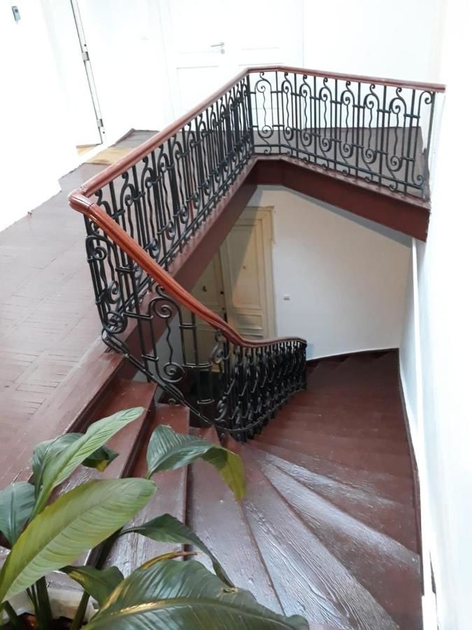 Гостевой дом Contemporary Apartment Бухарест-26