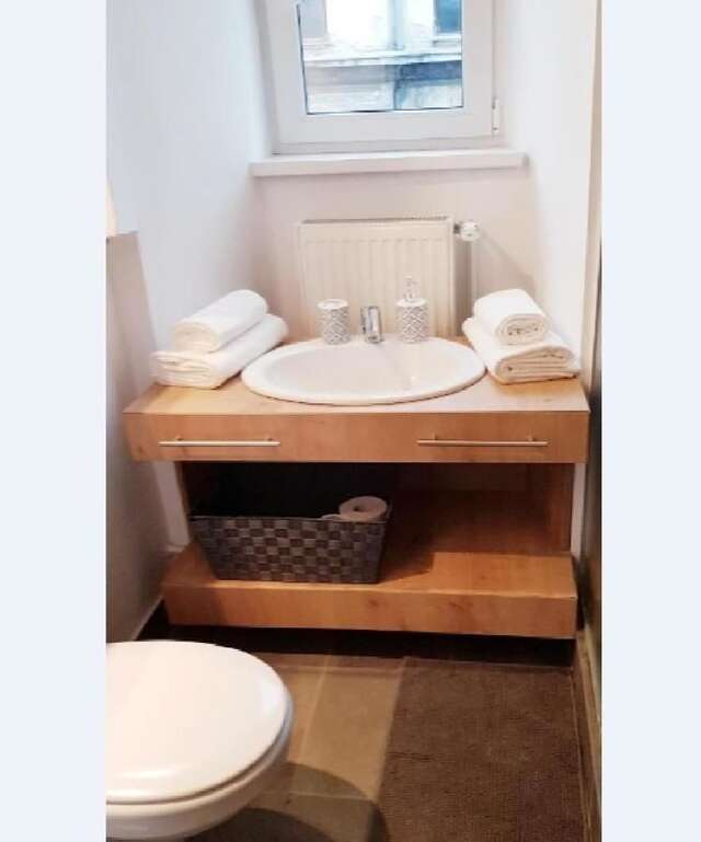 Гостевой дом Contemporary Apartment Бухарест-22